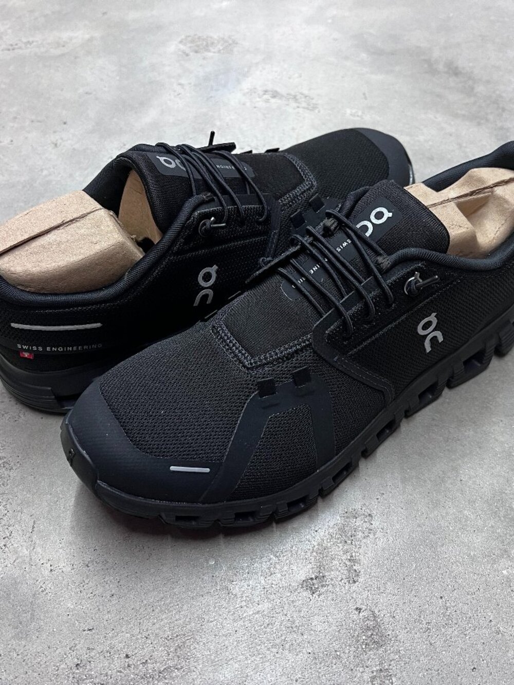 On Cloud 6 Triple Black Men's 3MF10071043 - New